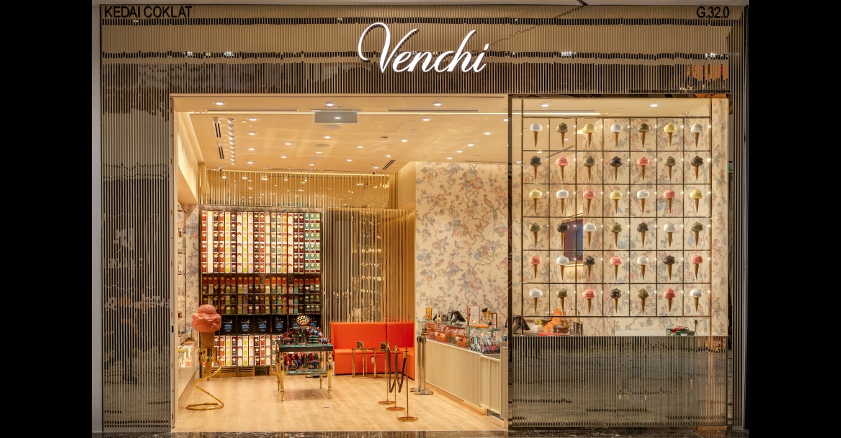 venchi-storefront.jpg