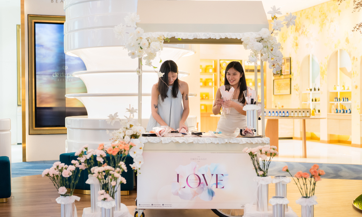 Mother's Day | Weekend Flower Cart Image