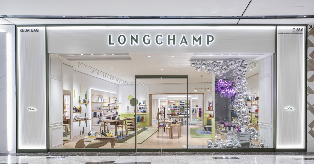 longchamp-storefront.jpg