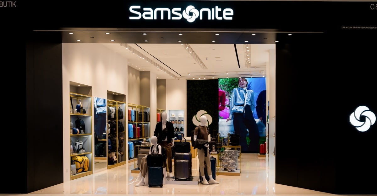 samsonite-storefront.jpg