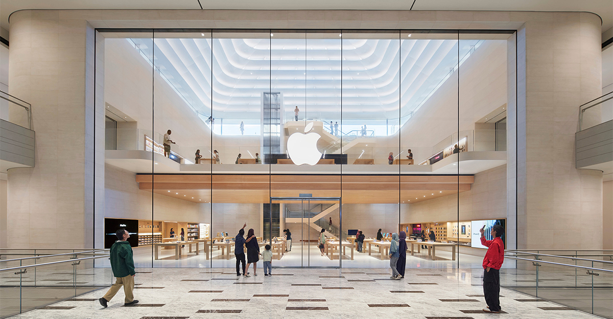 Apple-storefront2.jpg